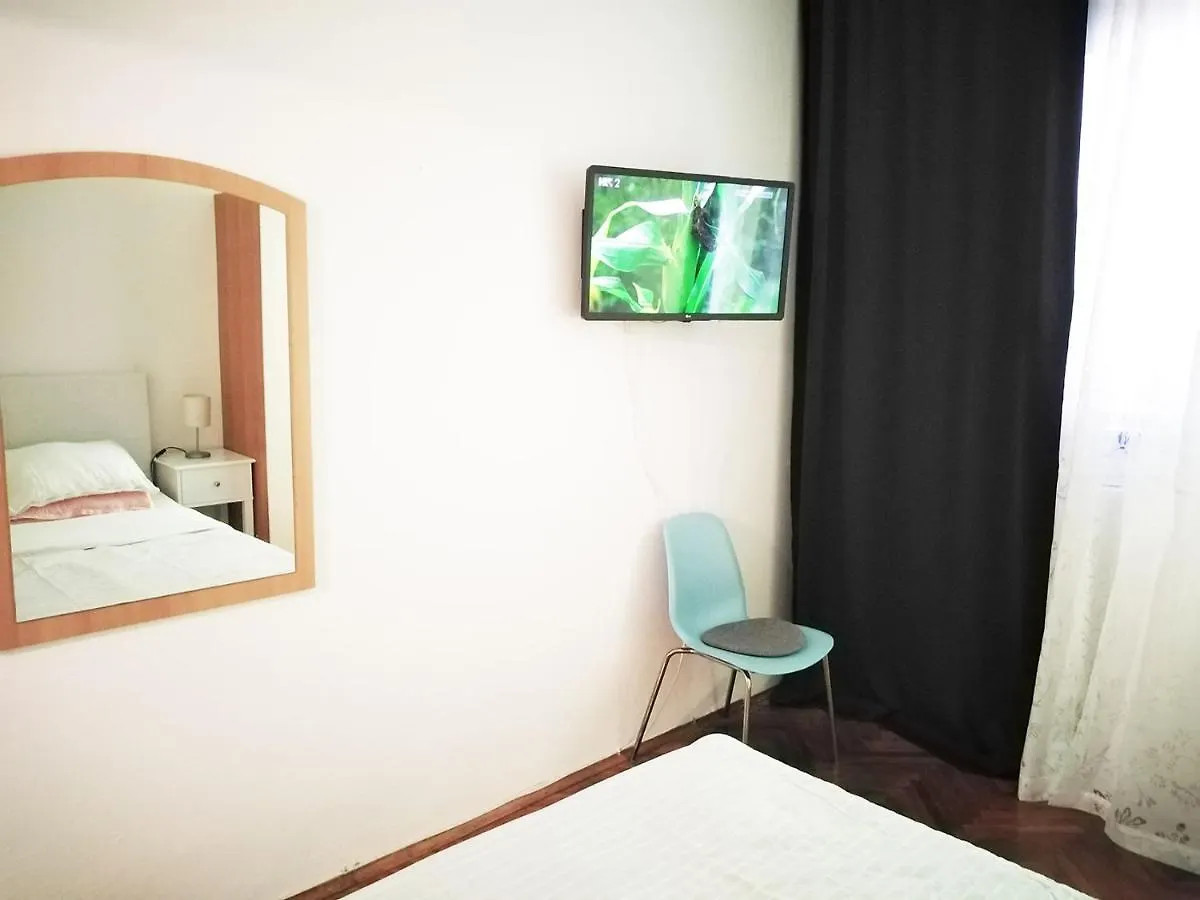 Studio Apartment Blue Window Biograd Na Moru